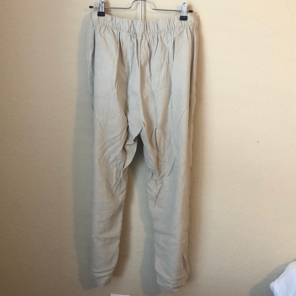 Linen Capri - Picture 3 of 4